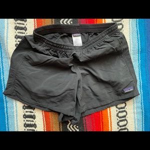 Women’s Patagonia barely baggies shorts